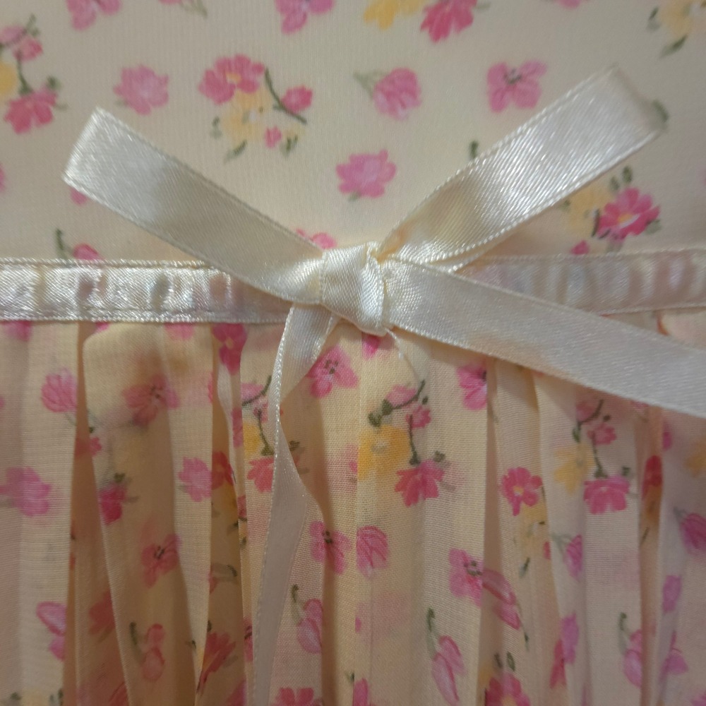 Laura Ashley Girls Yellow Pink Floral Pleated Empire Waist Dress 4T Sleeveless - Picture 5 of 7